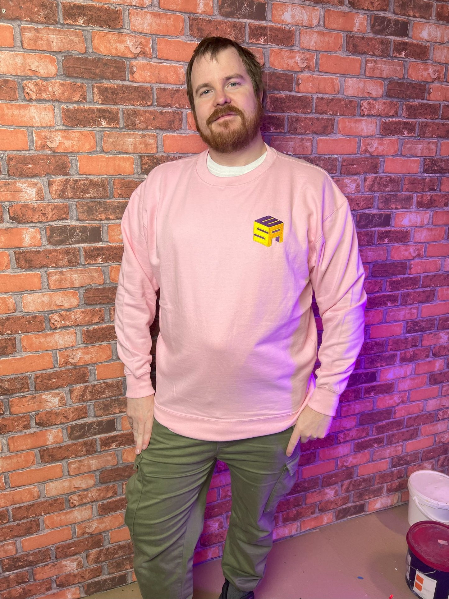 Salmon pink pullover
